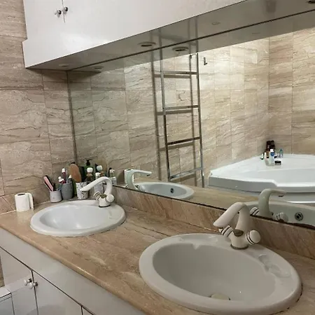 Apartment Votre Coin Familial Paisible Proche De Paris Le Kremlin-Bicetre
